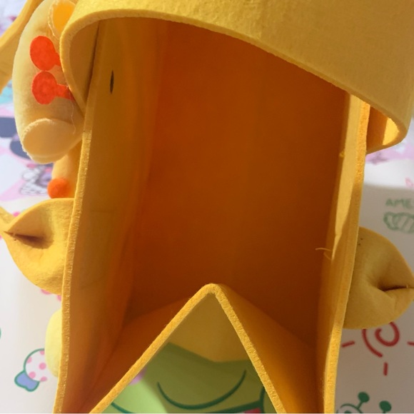 Storage Bin Design Purse with Giraffe Plush Button and Pompoms - Picture 5 of 9